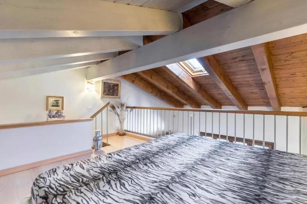 Casa Vacanze Rosalba Ferrara di Monte Baldo Екстер'єр фото